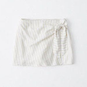Abercrombie & Fitch Wrap-Front Skort, Size S